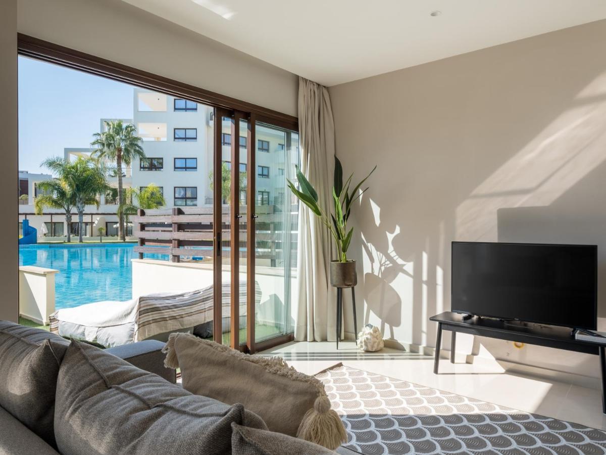 Sanders Aqua Park Resort - Precious 3-Bedroom Holiday Home With Shared Pool Limisso Esterno foto