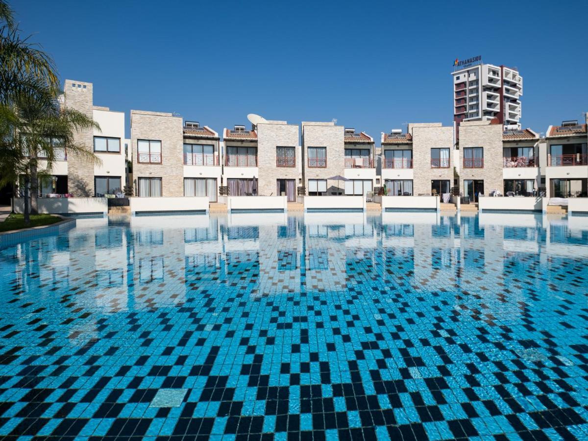 Sanders Aqua Park Resort - Precious 3-Bedroom Holiday Home With Shared Pool Limisso Esterno foto