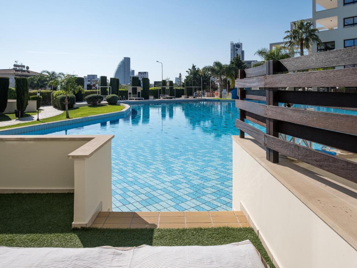 Sanders Aqua Park Resort - Precious 3-Bedroom Holiday Home With Shared Pool Limisso Esterno foto