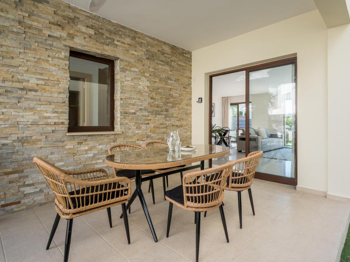 Sanders Aqua Park Resort - Precious 3-Bedroom Holiday Home With Shared Pool Limisso Esterno foto