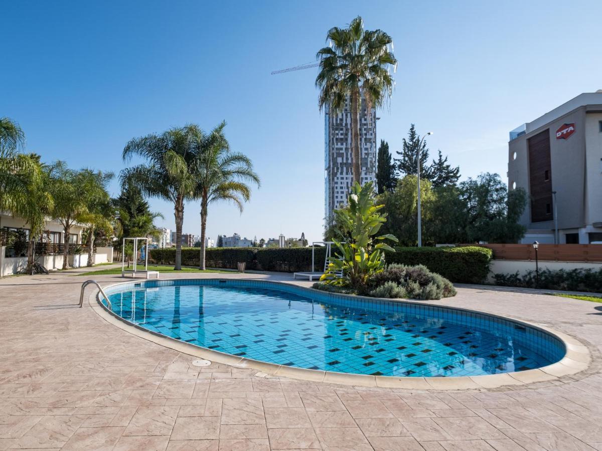 Sanders Aqua Park Resort - Precious 3-Bedroom Holiday Home With Shared Pool Limisso Esterno foto